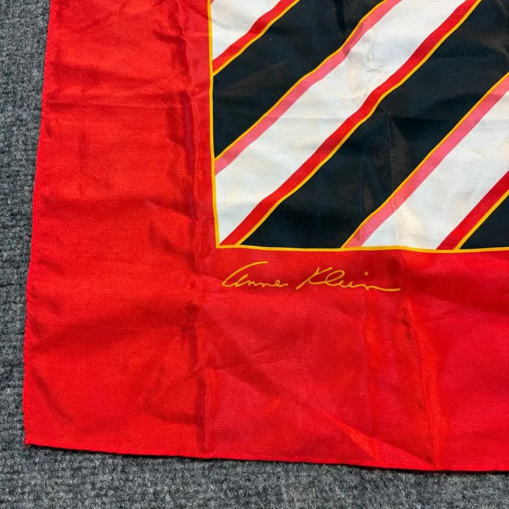 Vintage Anne Klein Red Black White 31
